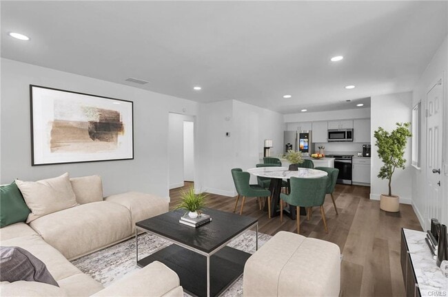 Photo - 3531 Rainbow Ln Unit 3531