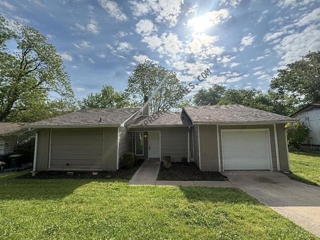 Building Photo - 1511 S Cleveland St