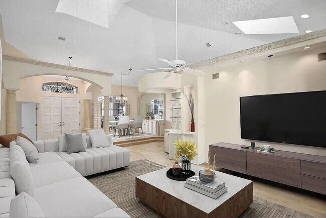 Photo - 9119 Baybury Ln