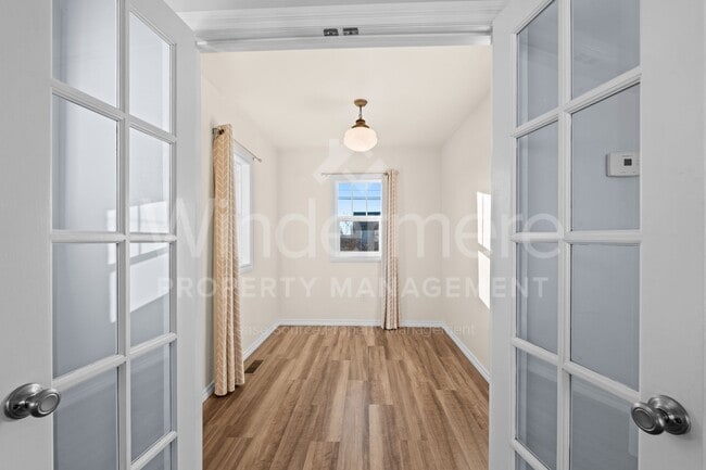 Photo - Welcome to this charming 1-bedroom, 1-bathroom home located in the vibrant city of Spokane, WA.