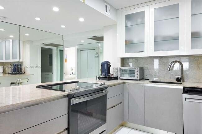 Photo - 1950 S Ocean Dr Unit 2Q