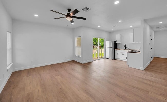 Photo - Newly Remodeled 4BD 2BA Home in Waco