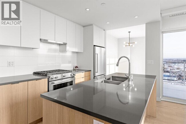 3430 E Kent Avenue S Unit 210X