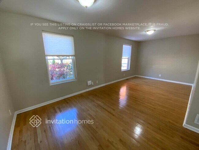 Photo - 783 E Galena Blvd
