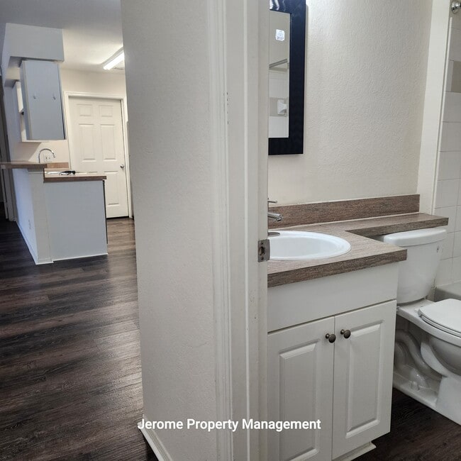 Photo - 36243 Lake Chase Blvd Unit 102