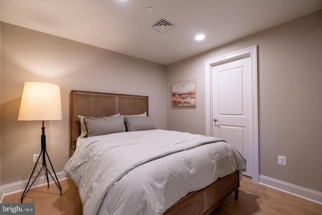 Photo - 1801 Market St Unidad 2210