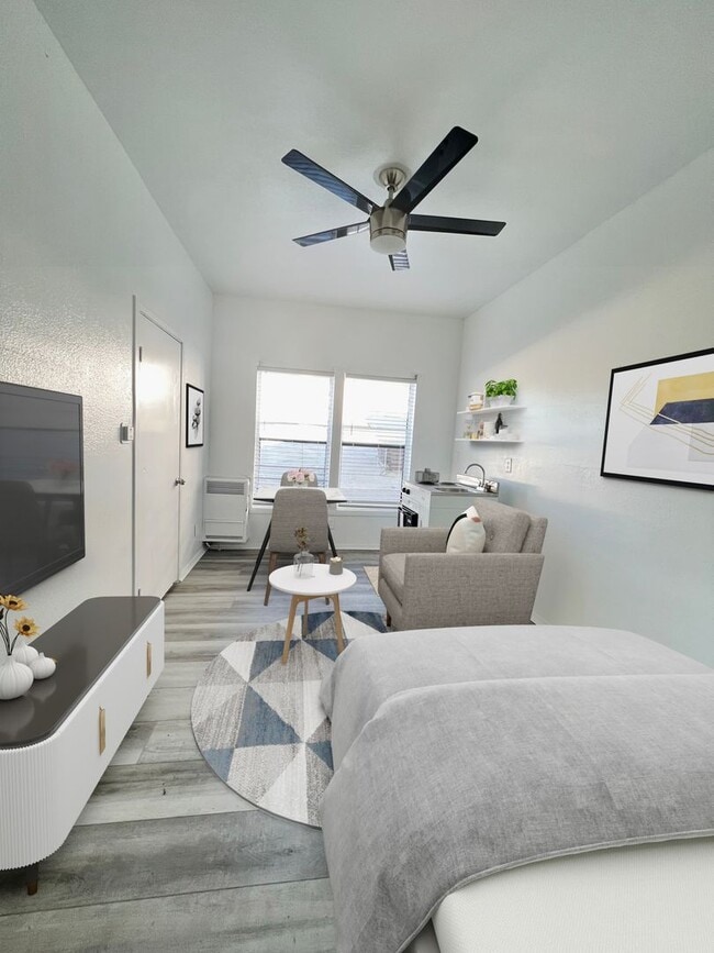 Adams Hill Lofts