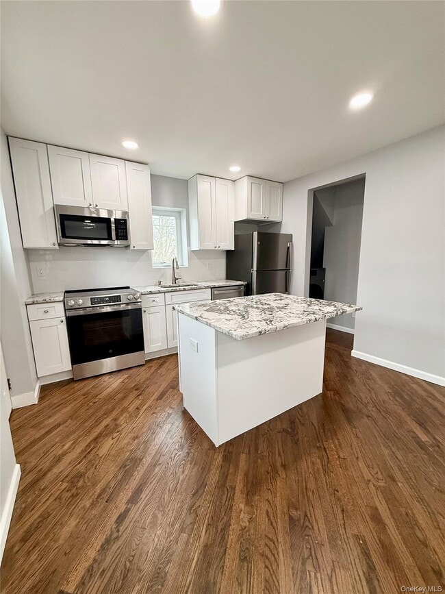 Photo - 19 Lee Ave Unit 2