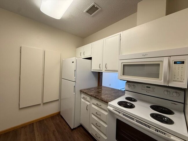 Photo - $1,195 | 2 Bedroom, 1 Bathroom CONDO | Designed for Ages 55+ | Pet Friendly | Available for Immed...