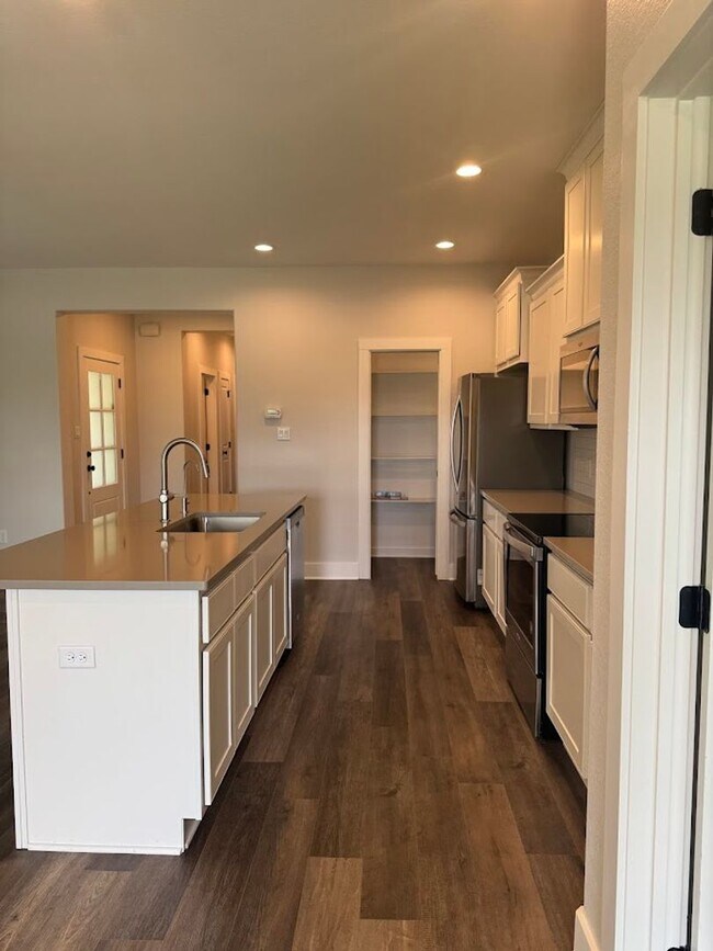 Photo - Immaculate Townhome Minutes from Texas A&M