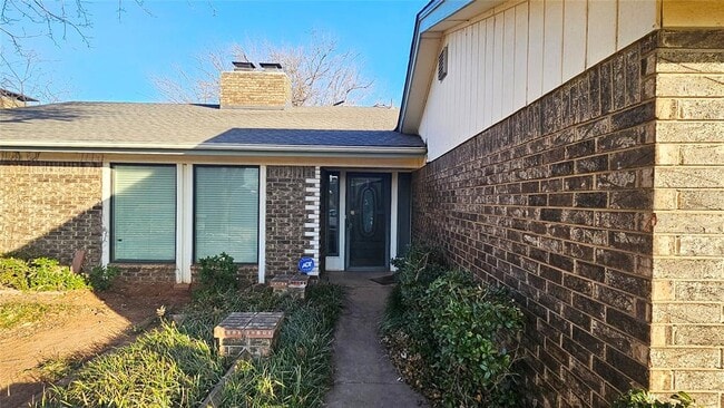 Photo - 5301 NW 115th St