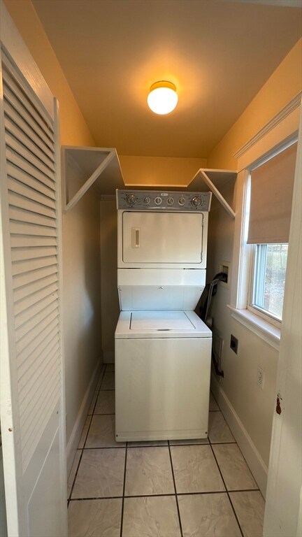 Photo - 39 Union St Unit 2