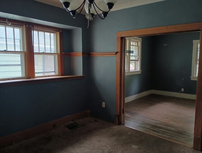 Photo - 2420 N Peoria Ave