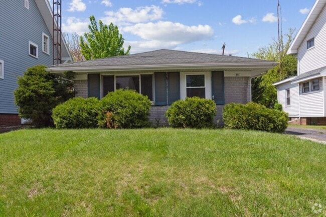 Building Photo - 4111 Parrakeet Ave Rental