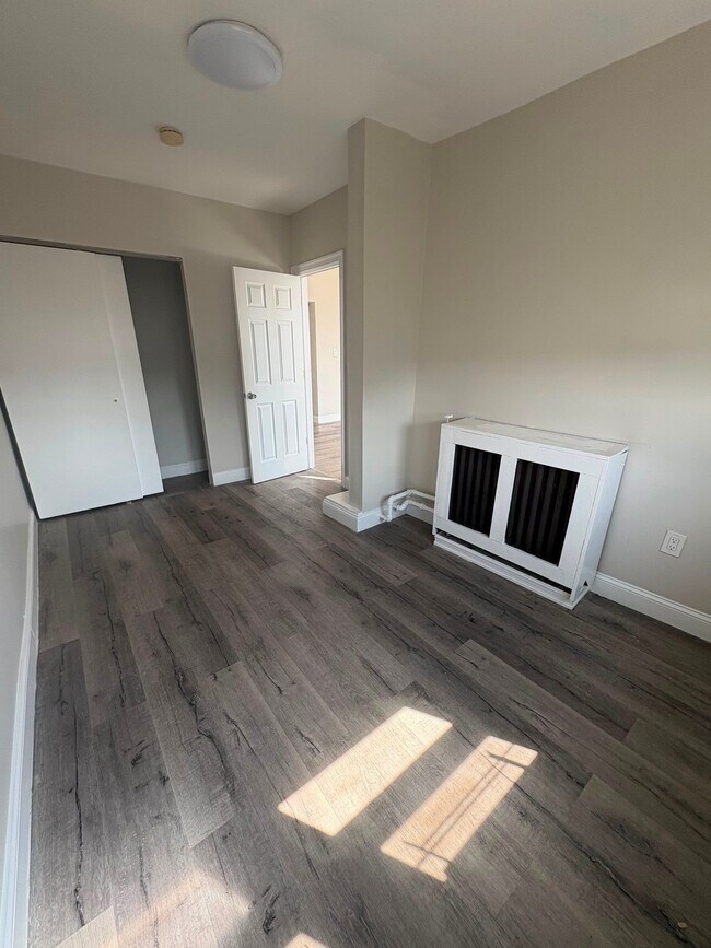142 Buena Vista Ave Unit 2