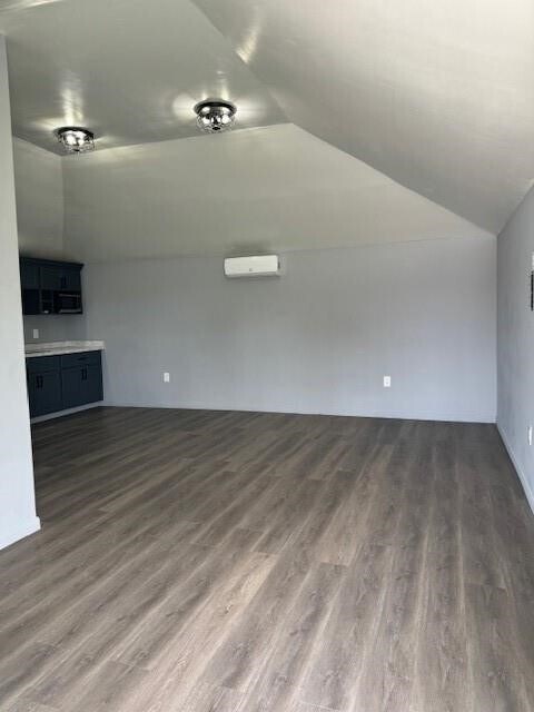 Photo - 4049 Lucille St