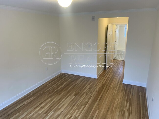 Photo - 86 St Paul St Unit 3