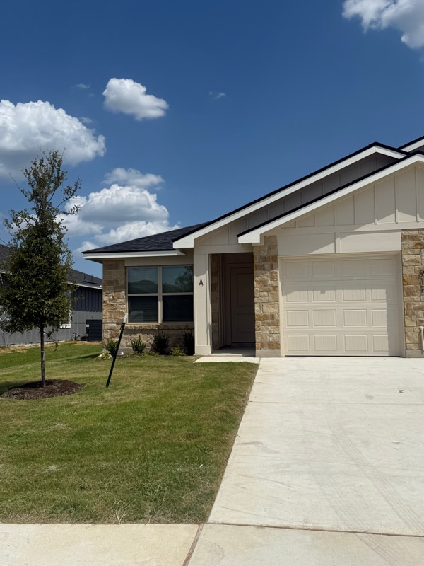 Building Photo - 912 Cherry Laurel Ln Rental