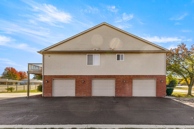 Photo - Turnberry Court