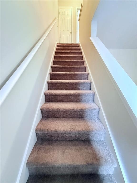 Photo - 4018 Hidden Hollow Terrace