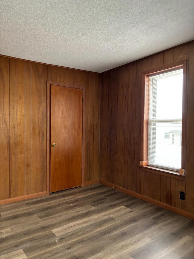 Photo - 1304 Sycamore St