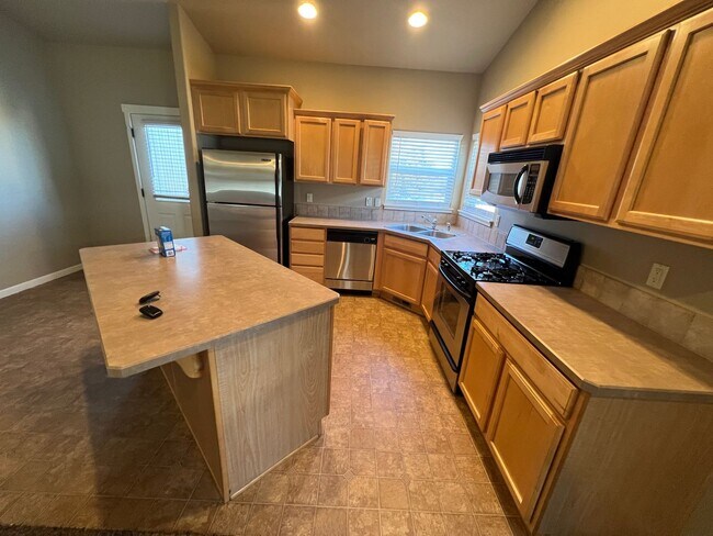 Photo - Single level home in NE Bend w/open floor ...