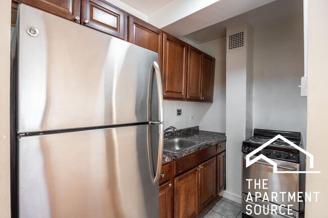 Photo - 4180 N Marine Dr Unit 604