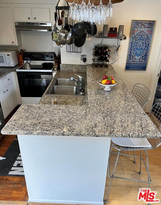 Photo - 1885 Veteran Ave Unit 305