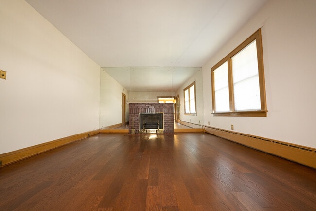 Photo - 177 Park St Unidad 1 St Floor