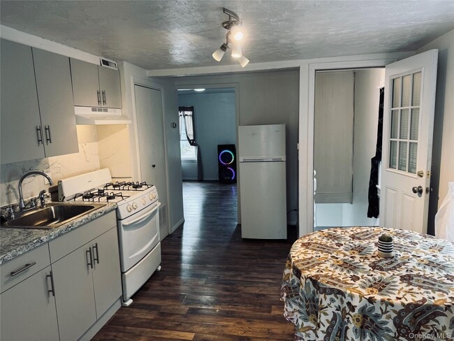 Photo - 255 North St Unit 3