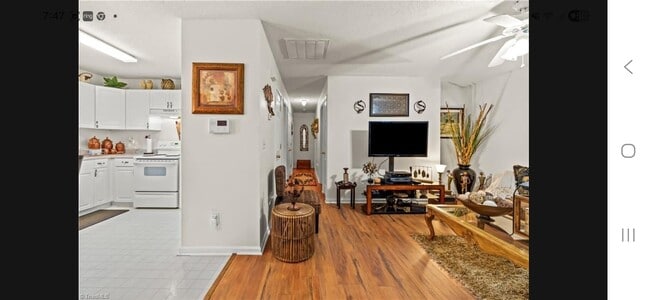 Photo - 4540 Holland Rd