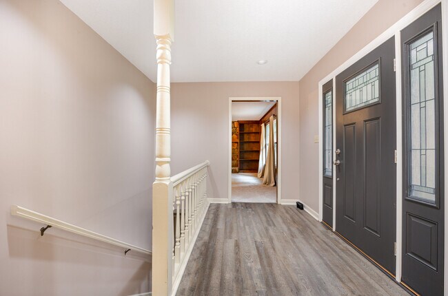 Photo - 229 Creekwood Dr