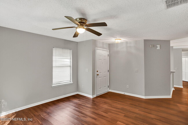 Photo - 145 Southern Bridge Blvd Unit 4