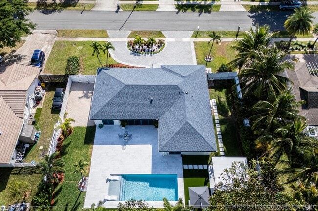 Photo - 3255 Lakeview Blvd
