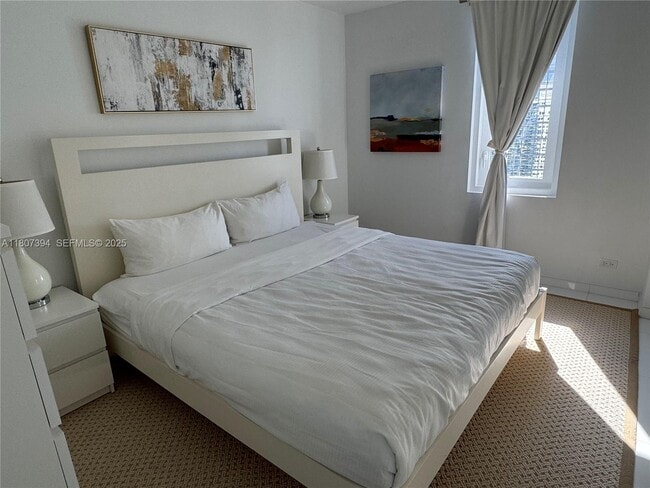 Building Photo - 2301 Collins Ave Unit 1538