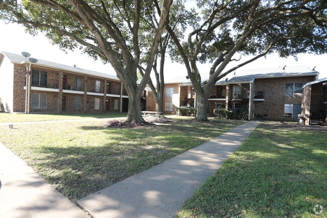 Greenbriar Apartments