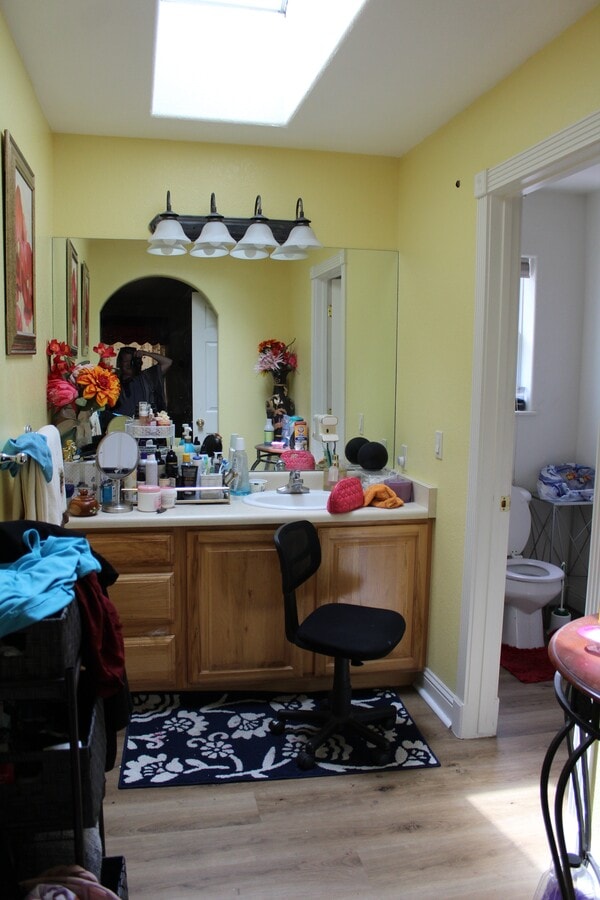 Photo - 165 Caywood Ct