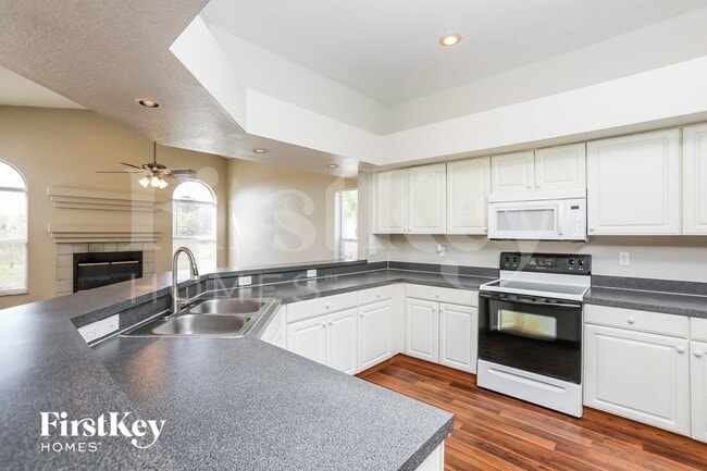 Photo - 62 Abbey Hollow Dr