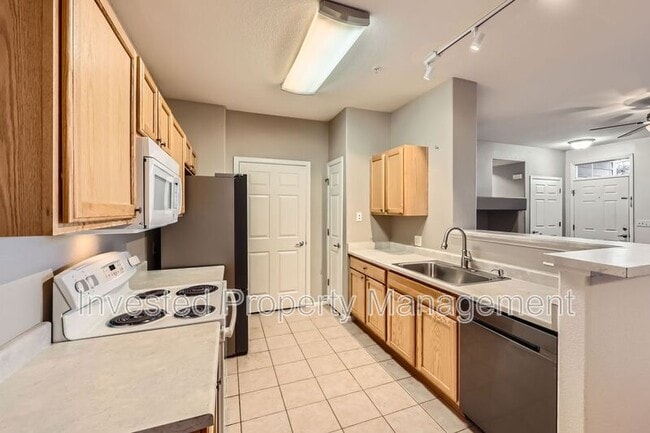 Photo - 494 Black Feather Loop Unit #106