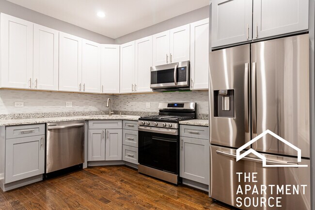 Building Photo - 2525 W Division St Unit 2 Rental