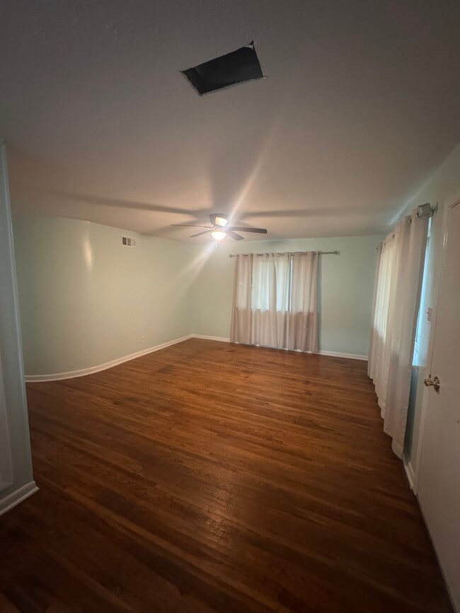 5601 Sonora Dr