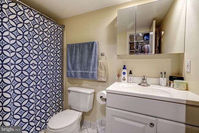 Photo - 1301 20th St NW Unit 201