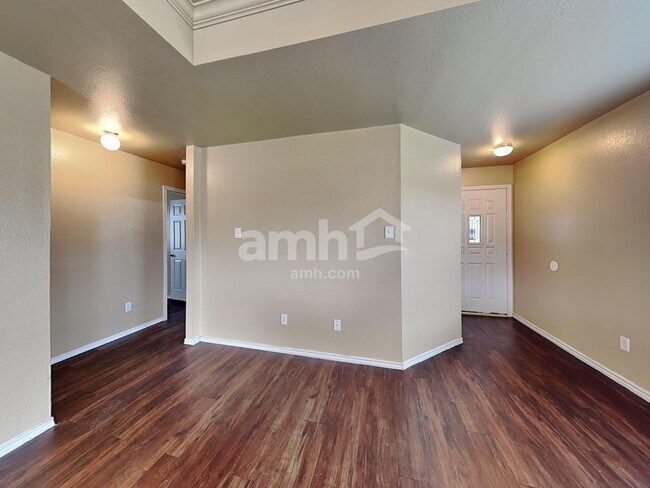 Photo - 307 Quail Hollow Dr