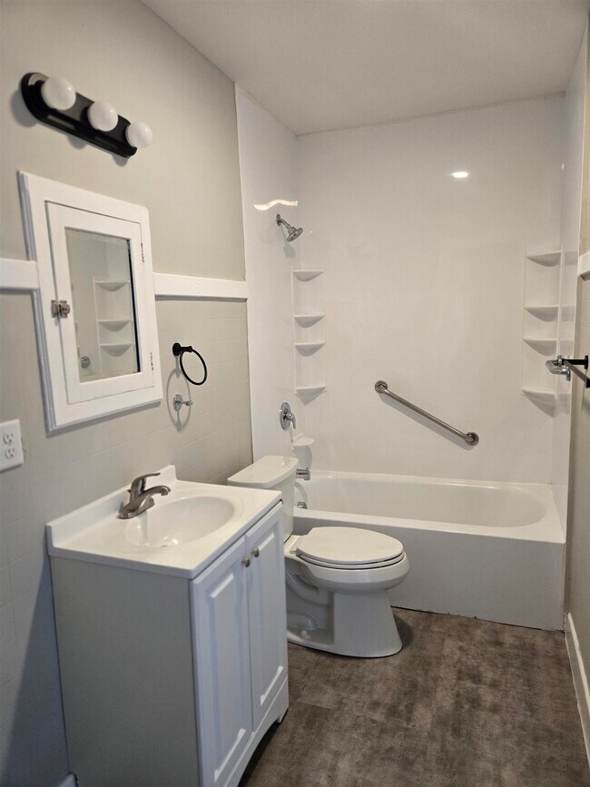 Photo - 56 Brook St Unit 3