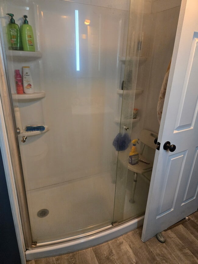 Photo - 209 Richardson Dr