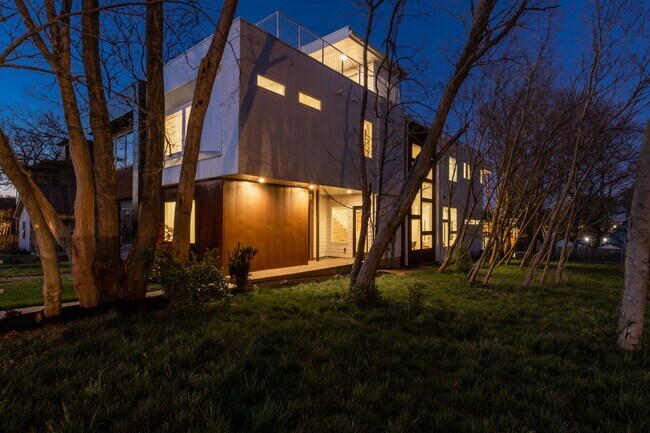 Photo - Thoughtfully Designed and Professionally Managed in Sought-After Germantown!