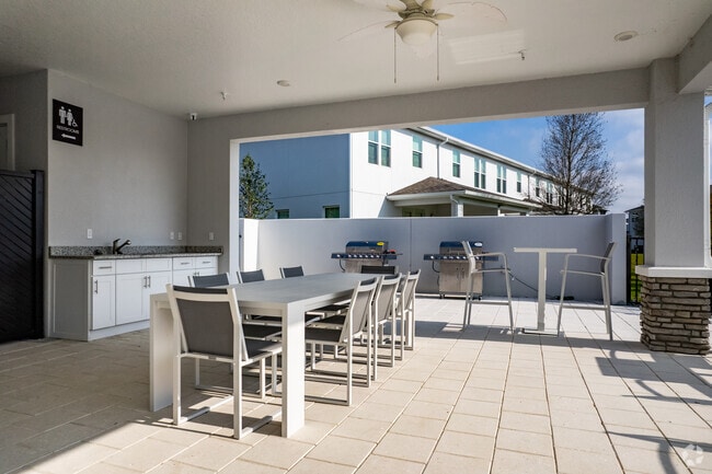 Resort-Style Pool - Allure on Enterprise