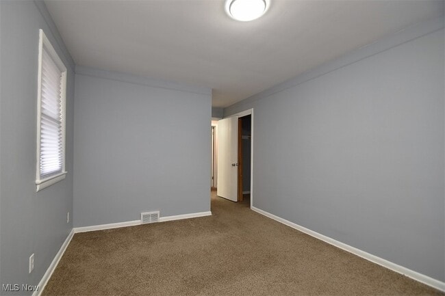Building Photo - 4666 E 86th St Unit UP Rental