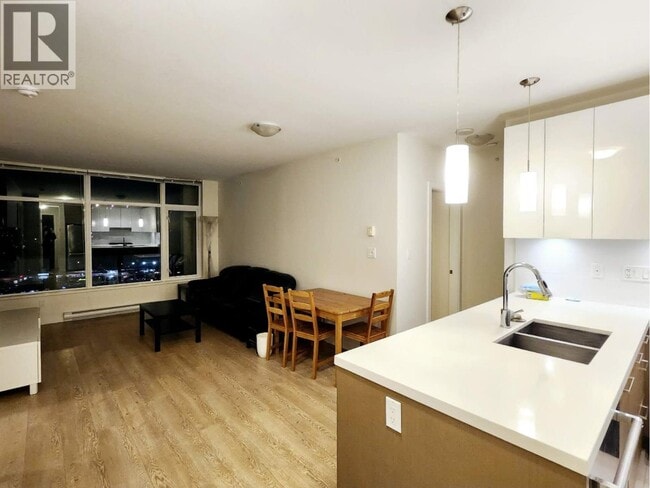 Photo - 3080 Lincoln Ave Unit 2605