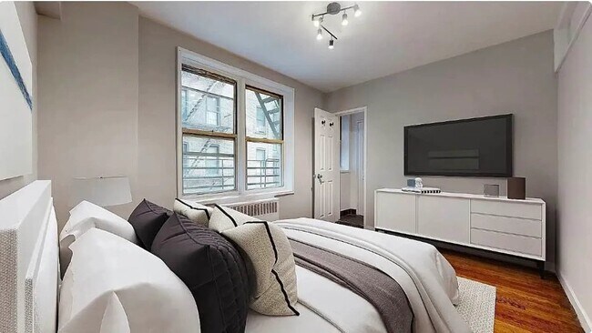 Photo - 930 Second Avenue Unit 2